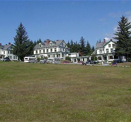 Hotel Halsingland Хайнс Екстериор снимка